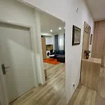 Amelia Comfort شقة تيرانا