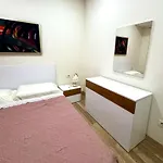 Апартаменты Amelia Comfort *